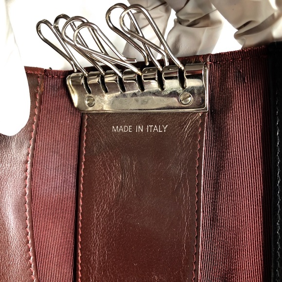 🔮SOLD🔮CHANEL classic flap quilted Matelasse CC 6 Key Holder Case lambskin - Picture 13 of 14